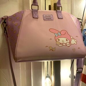 Adorable perfect condition Hello Kitty strap purse
